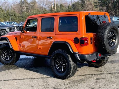 Certified 2025 Jeep Wrangler Unlimited Rubicon image 10