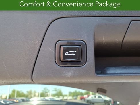 Certified 2021 Buick Envision Preferred FWD image 17