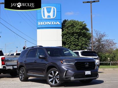 New 2025 Honda Pilot Touring