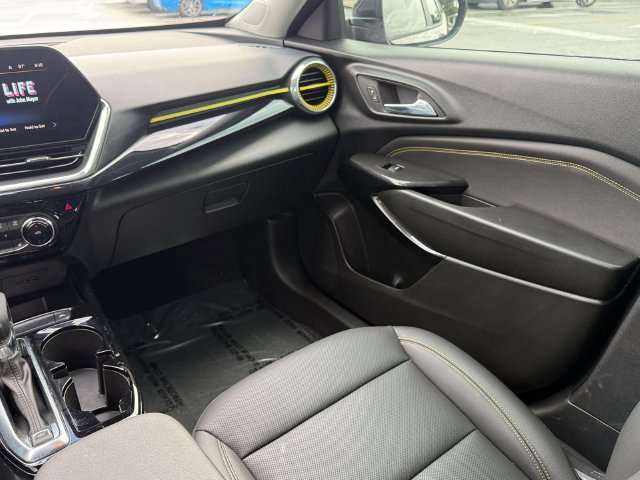 Certified 2024 Chevrolet Trax ACTIV w/ Driver Confidence Package FWD image 16