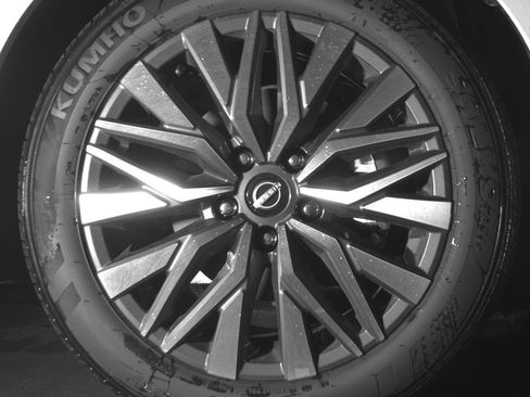 Used 2025 Nissan Altima 2.5 SV image 13