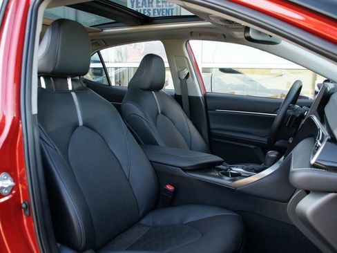 Used 2024 Toyota Camry XSE image 35