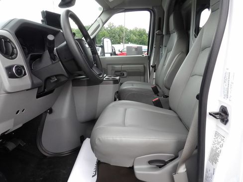 Used 2024 Ford E-350 and Econoline 350 Super Duty w/ Driver's Safety Package RWD image 18