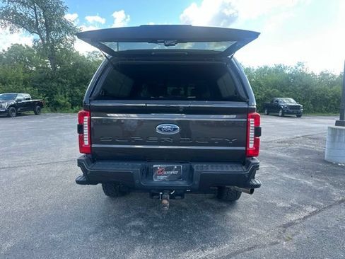 Used 2024 Ford F250 XLT w/ XLT Premium Package AWD/4WD image 3