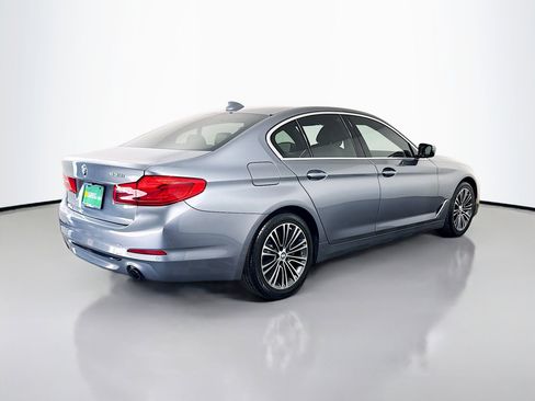 Used 2019 BMW 530i image 10