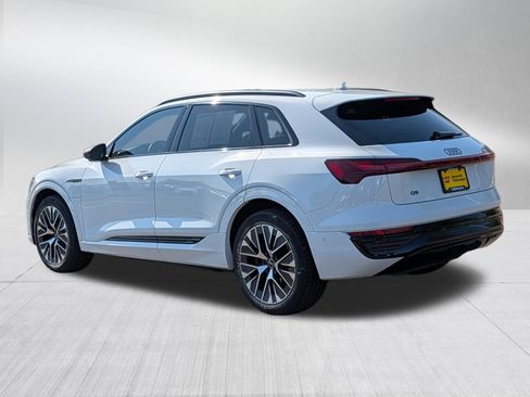 Used 2024 Audi Q8 e-tron Premium Plus w/ Premium Plus Package AWD/4WD image 5