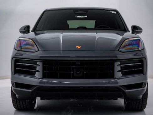 New 2026 Porsche Cayenne Coupe image 6