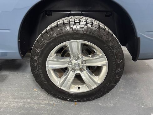 Used 2015 RAM 1500 Sport w/ Ceramic Blue Sport Package image 38