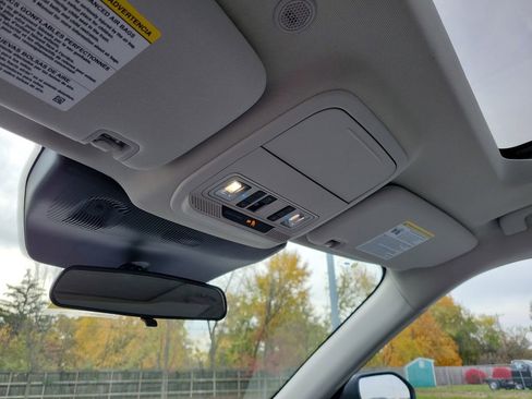 New 2026 Ford Explorer Active w/ Active Comfort Package image 30