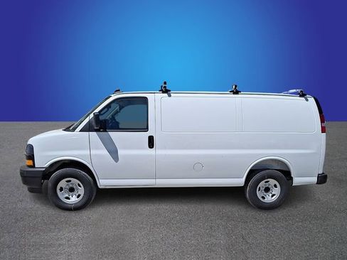 New 2026 Chevrolet Express 2500 w/ Driver Convenience Package RWD image 4