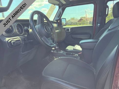 Used 2021 Jeep Gladiator Sport AWD/4WD image 10