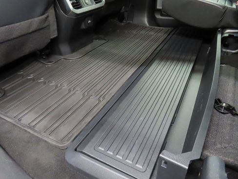 Used 2025 Ford F250 Platinum image 77