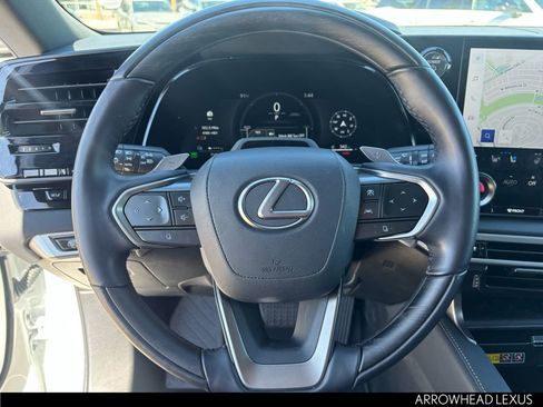 Used 2025 Lexus RX 450h AWD w/ Convenience Package image 13