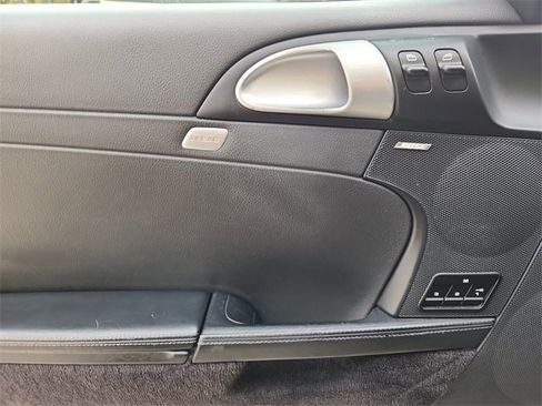 Used 2006 Porsche Cayman S image 18