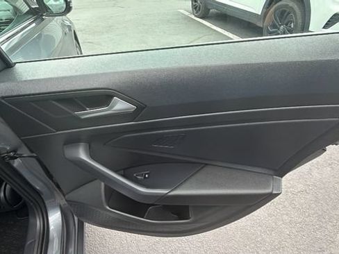 Used 2022 Volkswagen Jetta SEL FWD image 19