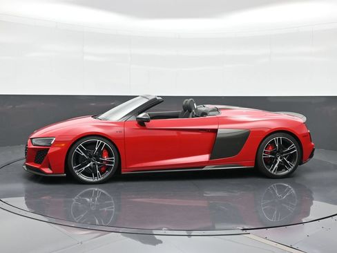 Used 2023 Audi R8 V10 performance AWD/4WD image 3