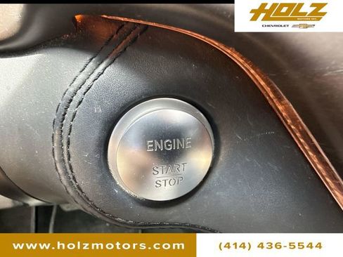 Used 2017 Mercedes-Benz GLS 550 4MATIC image 17