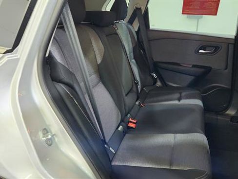 Certified 2023 Nissan Rogue SV image 26