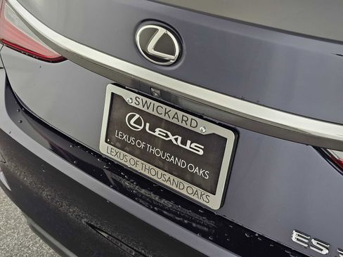 Used 2021 Lexus ES 350 w/ Premium Package image 13