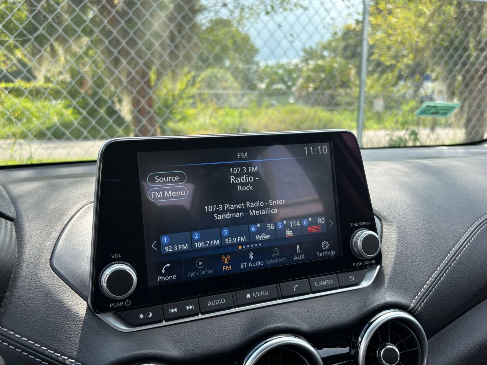 Used 2025 Nissan Sentra SV FWD image 19