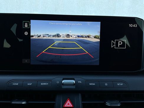 Used 2025 Kia K4 LXS image 32