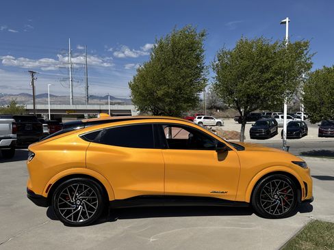 Used 2021 Ford Mustang Mach-E GT w/ GT Performance Edition AWD/4WD image 6