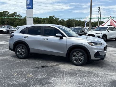 New 2026 Honda HR-V LX image 5