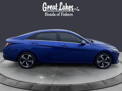 Used 2022 Hyundai Elantra Limited w/ Cargo Package FWD image 6