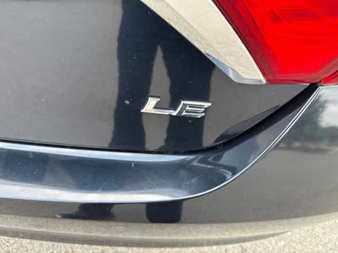 Used 2017 Toyota Camry LE FWD image 11