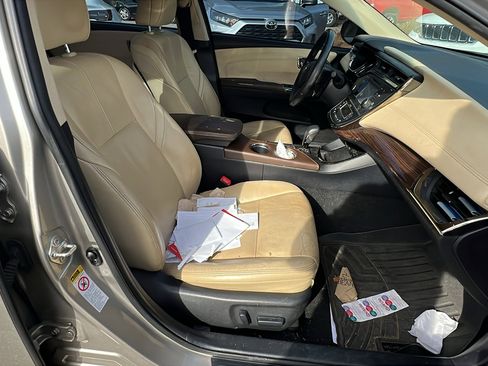 Used 2014 Toyota Avalon XLE image 20