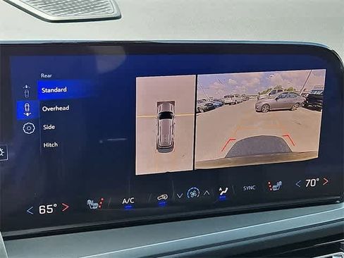 New 2025 Chevrolet Traverse LT w/ Enhanced Driving Package image 13