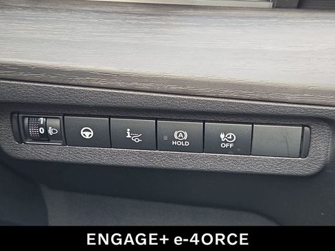 Used 2024 Nissan Ariya AWD image 29