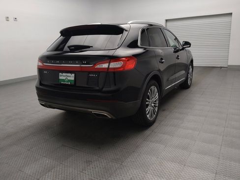 Used 2016 Lincoln MKX Reserve w/ Technology Package AWD/4WD image 9