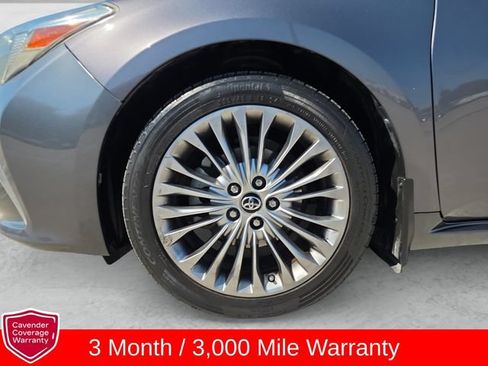 Used 2016 Toyota Avalon Limited w/ Toyota Safety Sense Package FWD image 23