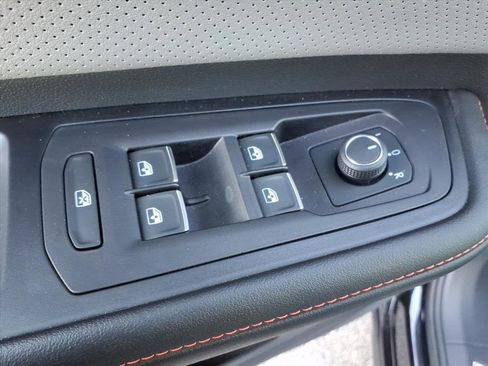 Certified 2024 Volkswagen Atlas Peak Edition SEL image 13