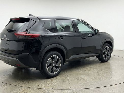 Used 2025 Nissan Rogue SV FWD image 9