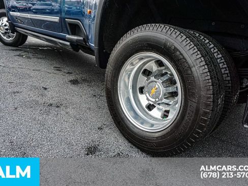 Used 2024 Chevrolet Silverado 3500 High Country w/ High Country Premium Package AWD/4WD image 17
