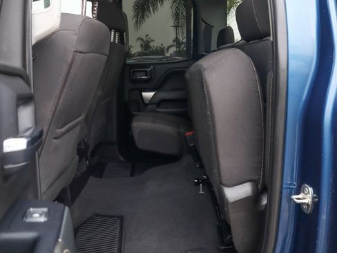 Used 2019 Chevrolet Silverado 1500 LT w/ All Star Edition image 35