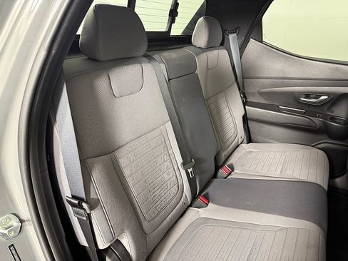 Used 2022 Hyundai Santa Cruz SEL Premium AWD/4WD image 32
