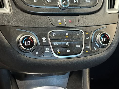 Used 2023 Chevrolet Malibu LT image 23