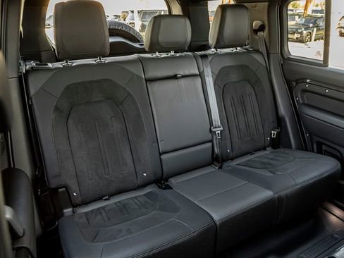 Used 2024 Land Rover Defender 110 Carpathian Edition image 27