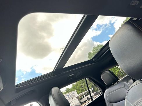 Used 2020 Ford Explorer XLT w/ Equipment Group 202A image 37