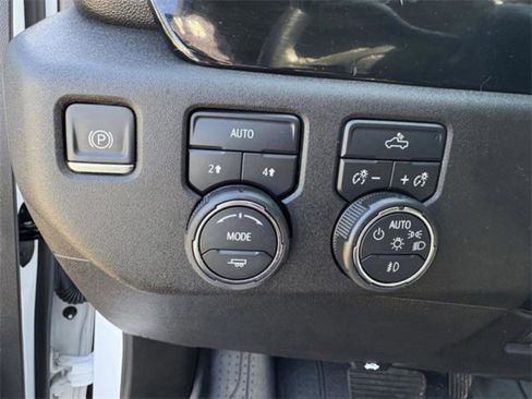 Used 2023 Chevrolet Silverado 1500 RST image 20