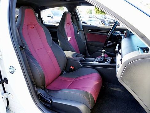 Used 2025 Honda Civic Si image 12
