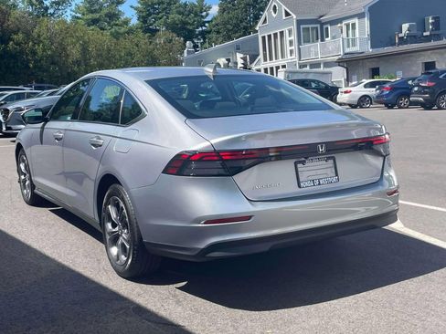 Used 2023 Honda Accord EX image 7