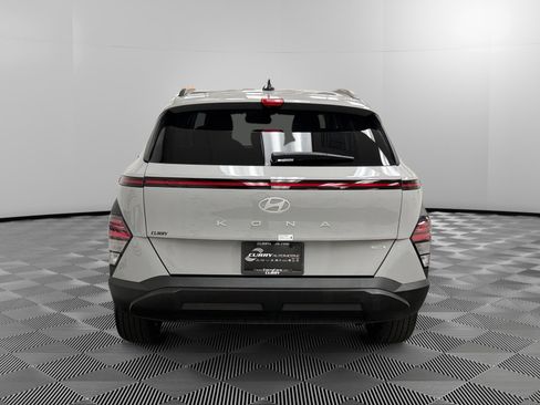 Certified 2025 Hyundai Kona SEL image 4