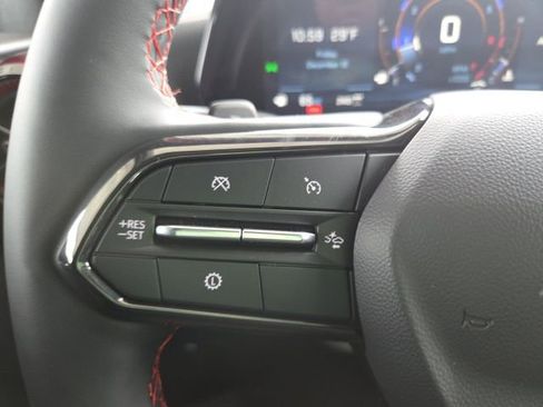 New 2026 Chevrolet Equinox RS w/ Convenience Package III image 28