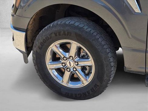 Used 2025 Ford F150 XLT w/ Equipment Group 301A Standard AWD/4WD image 22