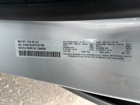 New 2026 Chrysler Pacifica Limited w/ S Appearance Package image 30