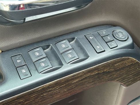 Used 2019 GMC Sierra 3500 Denali w/ Duramax Plus Package image 23